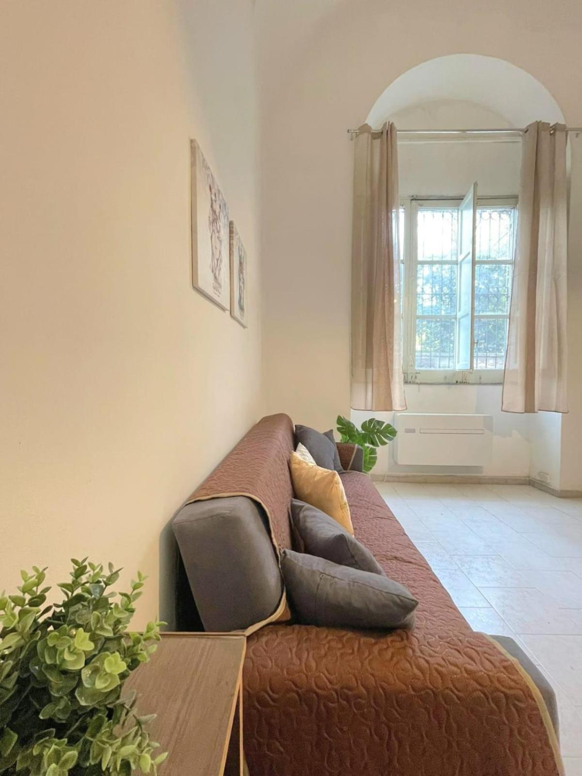 May'S Apartment Catania Bagian luar foto