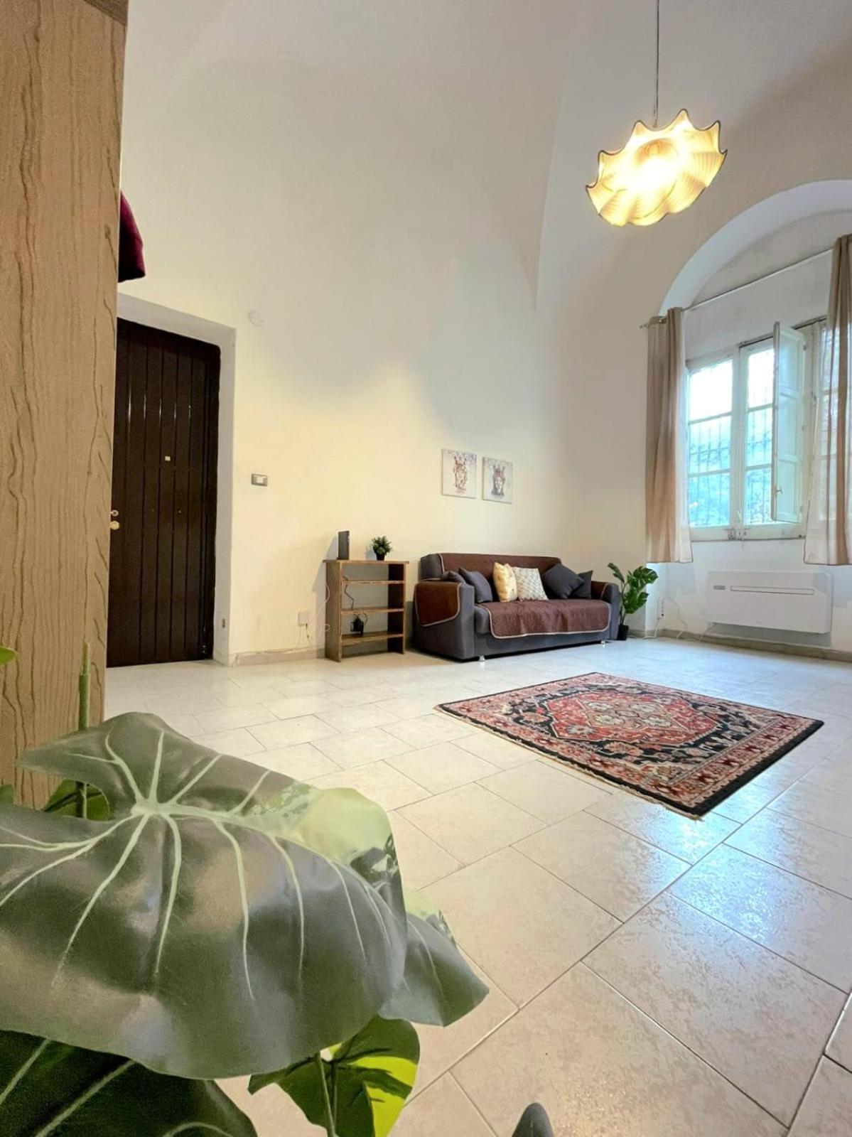 May'S Apartment Catania Bagian luar foto