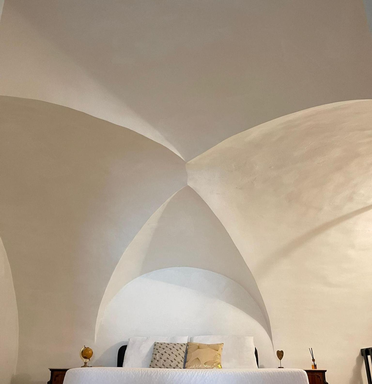 May'S Apartment Catania Bagian luar foto