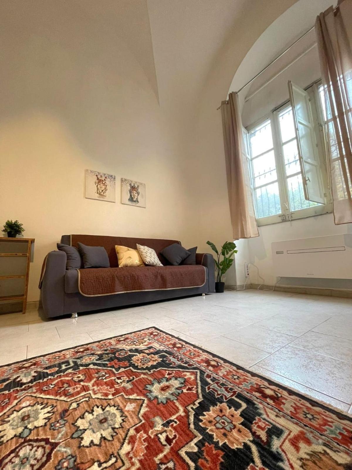 May'S Apartment Catania Bagian luar foto