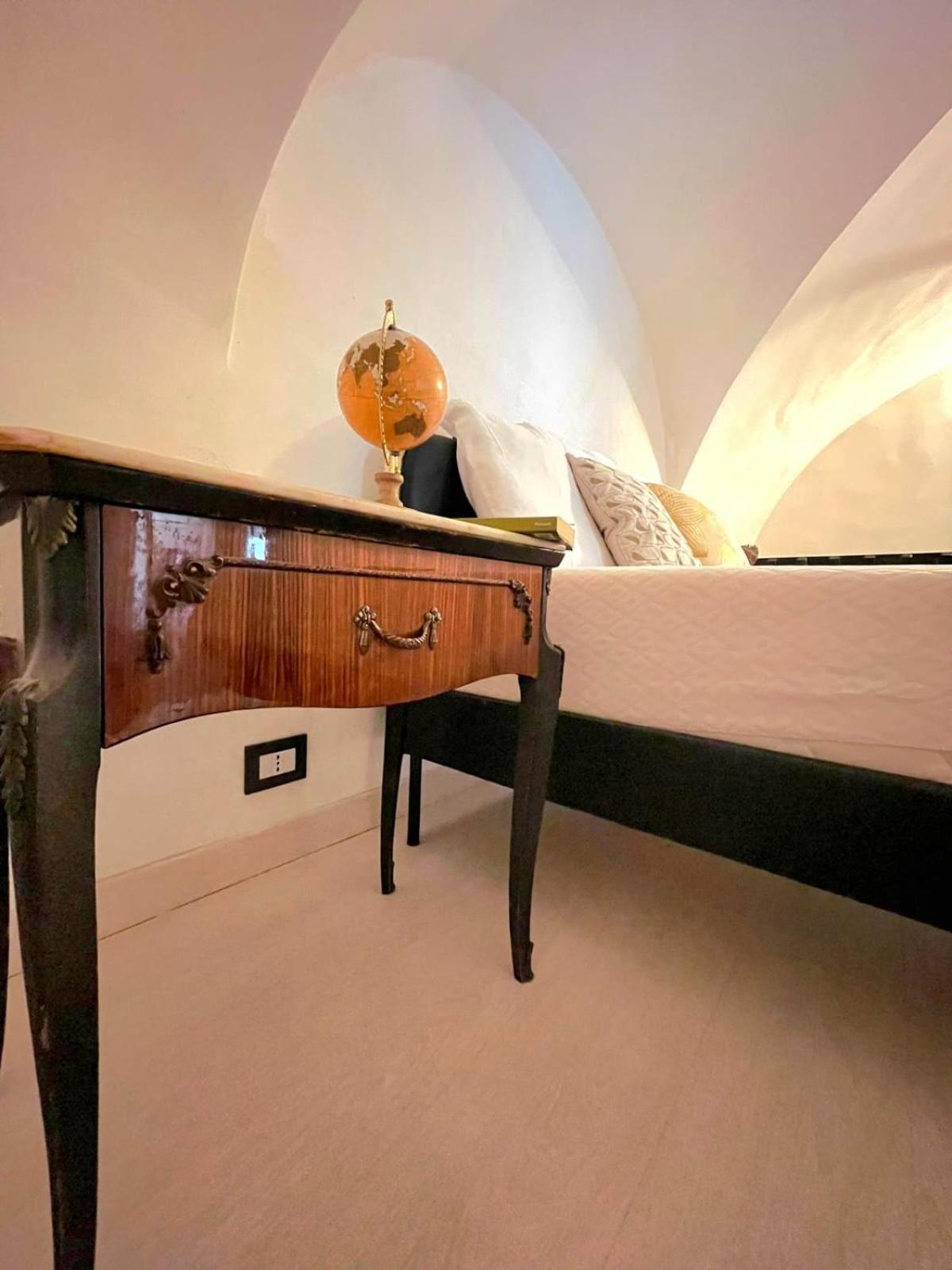 May'S Apartment Catania Bagian luar foto